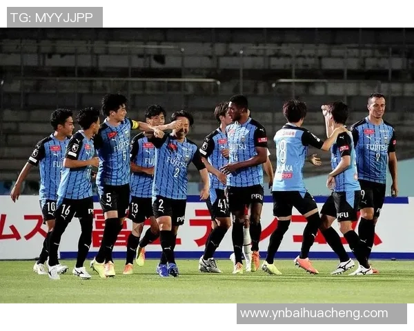 神户胜利船与大坂钢巴的激烈对决展现日本足球的魅力与激情